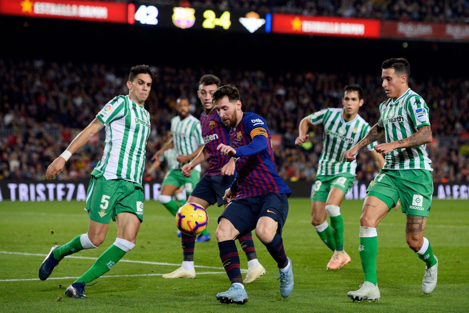 BAR vs RB