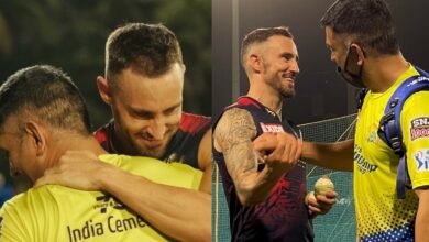 MS Dhoni and Faf du Plessis catch up during practice before IPL 2022