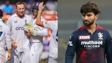 India changes second England